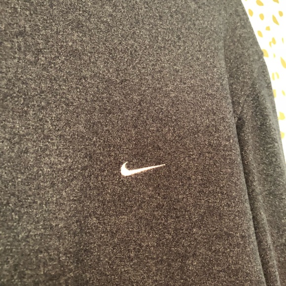 Nike running jacket size XL - Picture 4 of 5